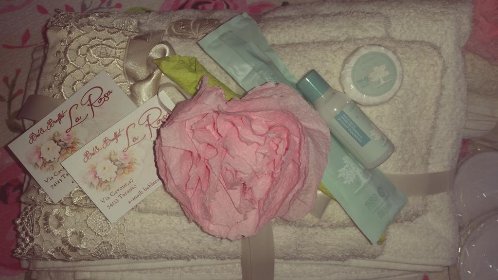 B&B La Rosa 塔兰托 外观 照片